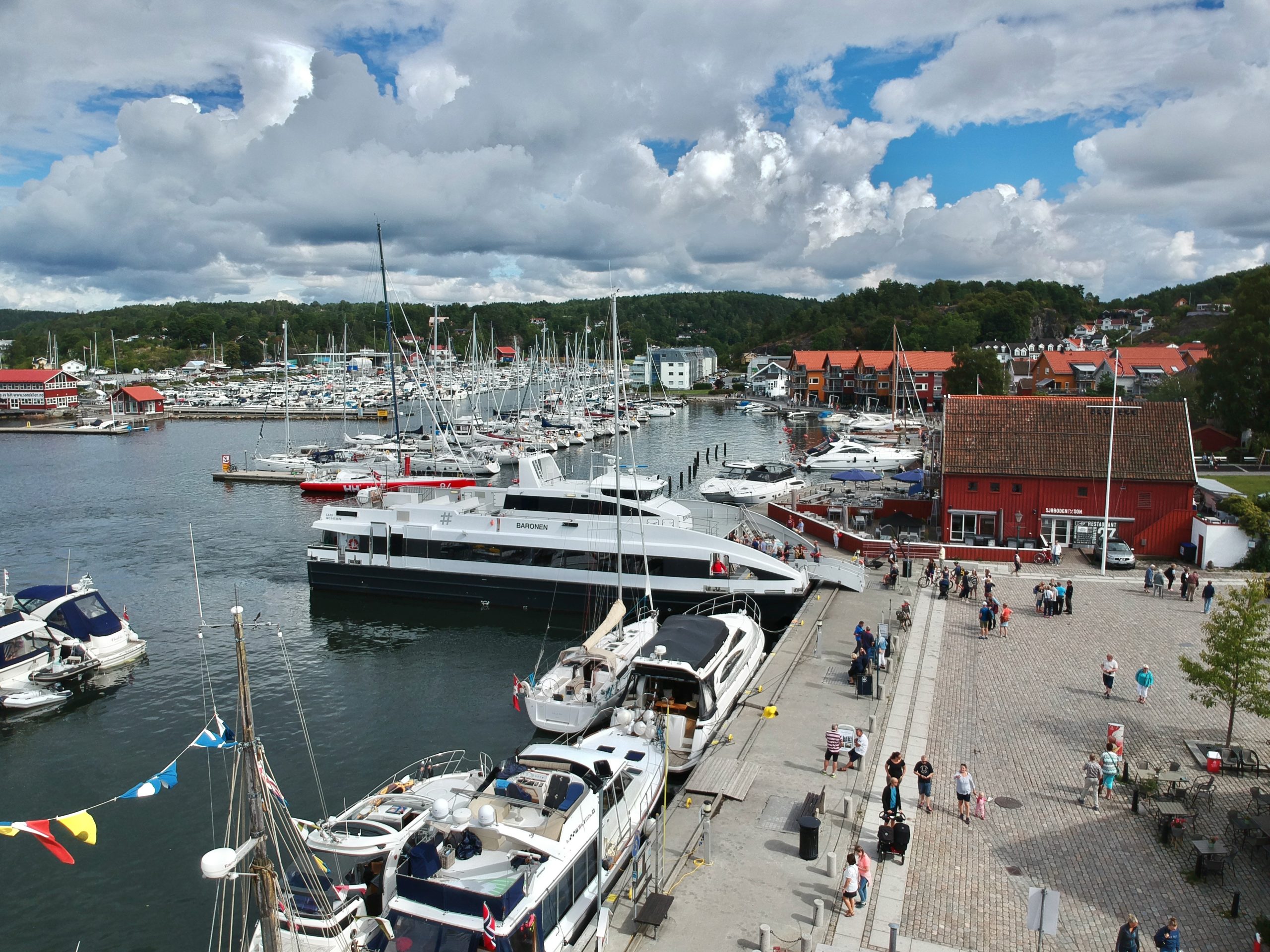 Ruter fergeanløp Son havn